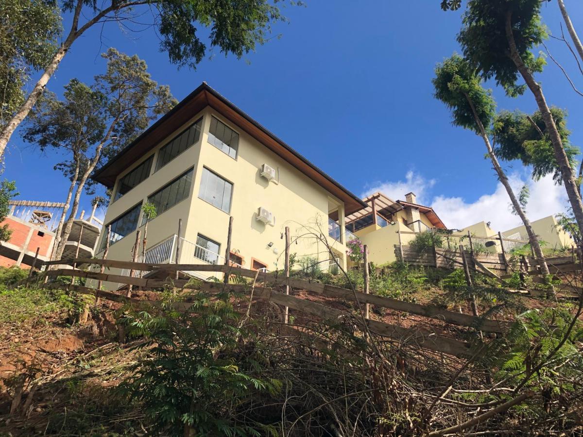 Aromas Da Pedra Hotel *